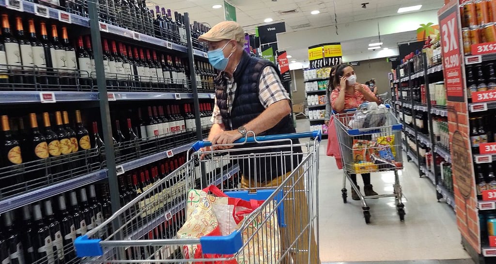 Feriado irrenunciable: revisa los horarios de supermercados para el 30 de abril y 1 de mayo
