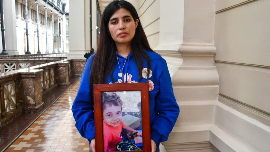 “No espero justicia de la mano de ellos”: madre de Tomás Bravo y su devastador mensaje en redes