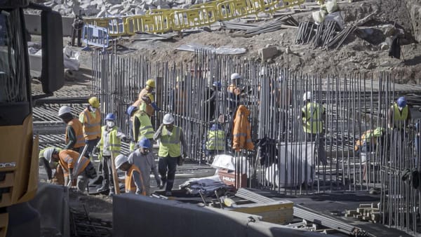 Parlamentarios del Frente Amplio han presentado un proyecto para eliminar el límite de 11 años en las indemnizaciones por despido.