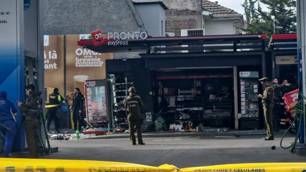 Sube a dos el número de fallecidos tras violento atropello en servicentro de Providencia