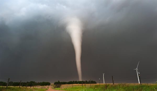 Tornados en Chile: qué regiones están en alerta tras advertencia de meteorólogos