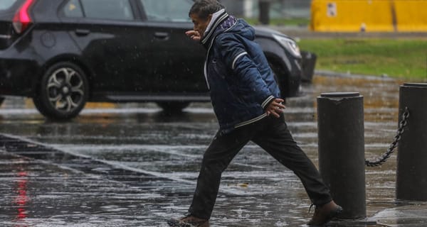 Emiten alerta por lluvias intensas: estas son las dos comunas afectadas