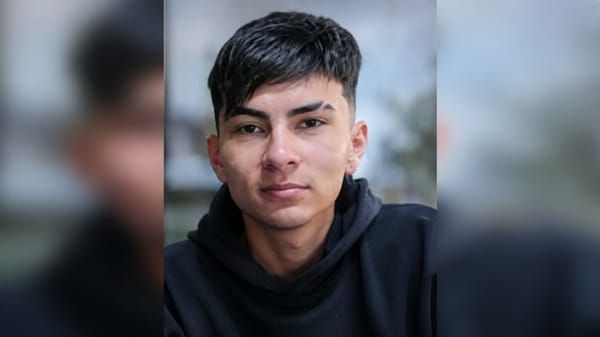 “Fue a jugar play, se paró y se fue”: la desaparición de barbero de 20 años en Talca
